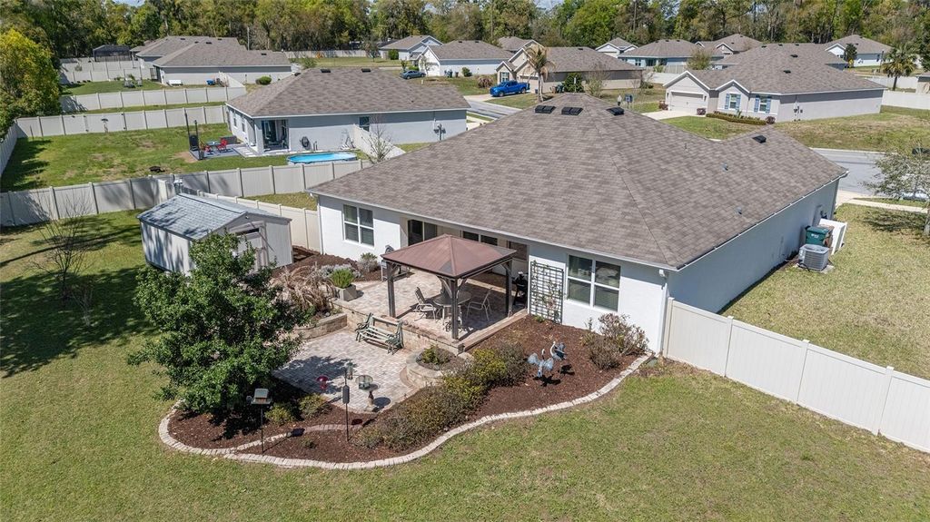 Photo of 4996 NE 14th Place, Ocala, FL 34470 (MLS # OM721088)