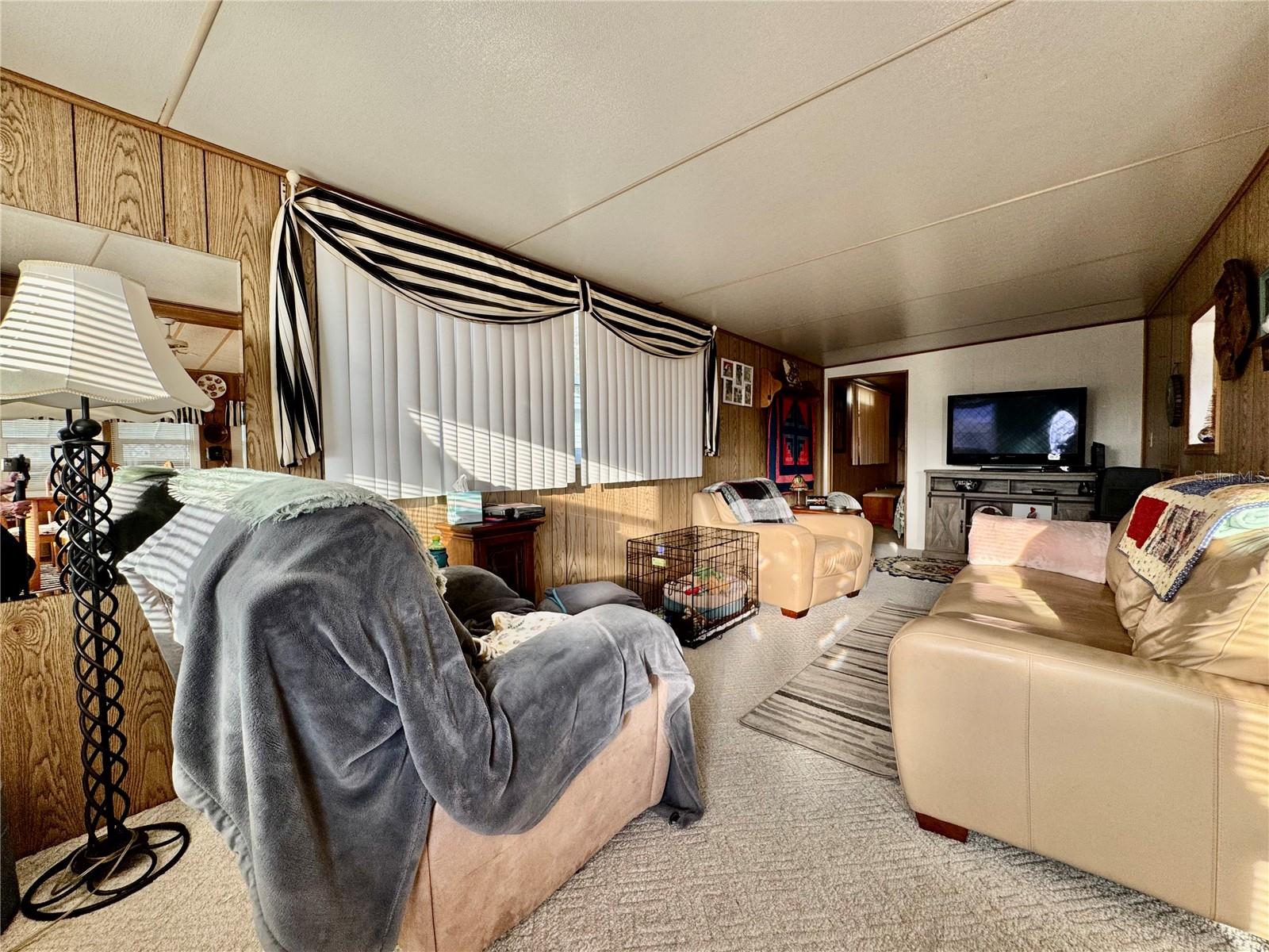 AMERICAN CONDOMINIUM PARKS - ZEPHYRHILLS - Residential