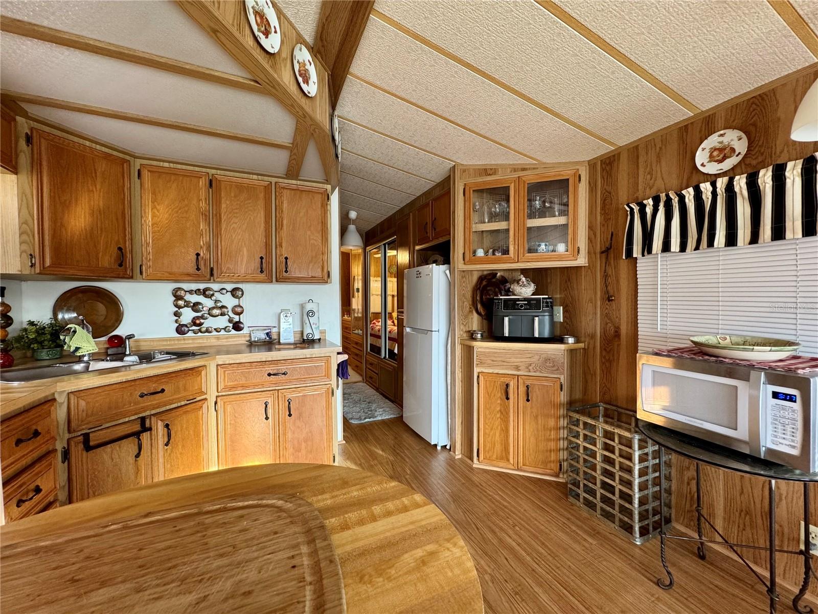 AMERICAN CONDOMINIUM PARKS - ZEPHYRHILLS - Residential