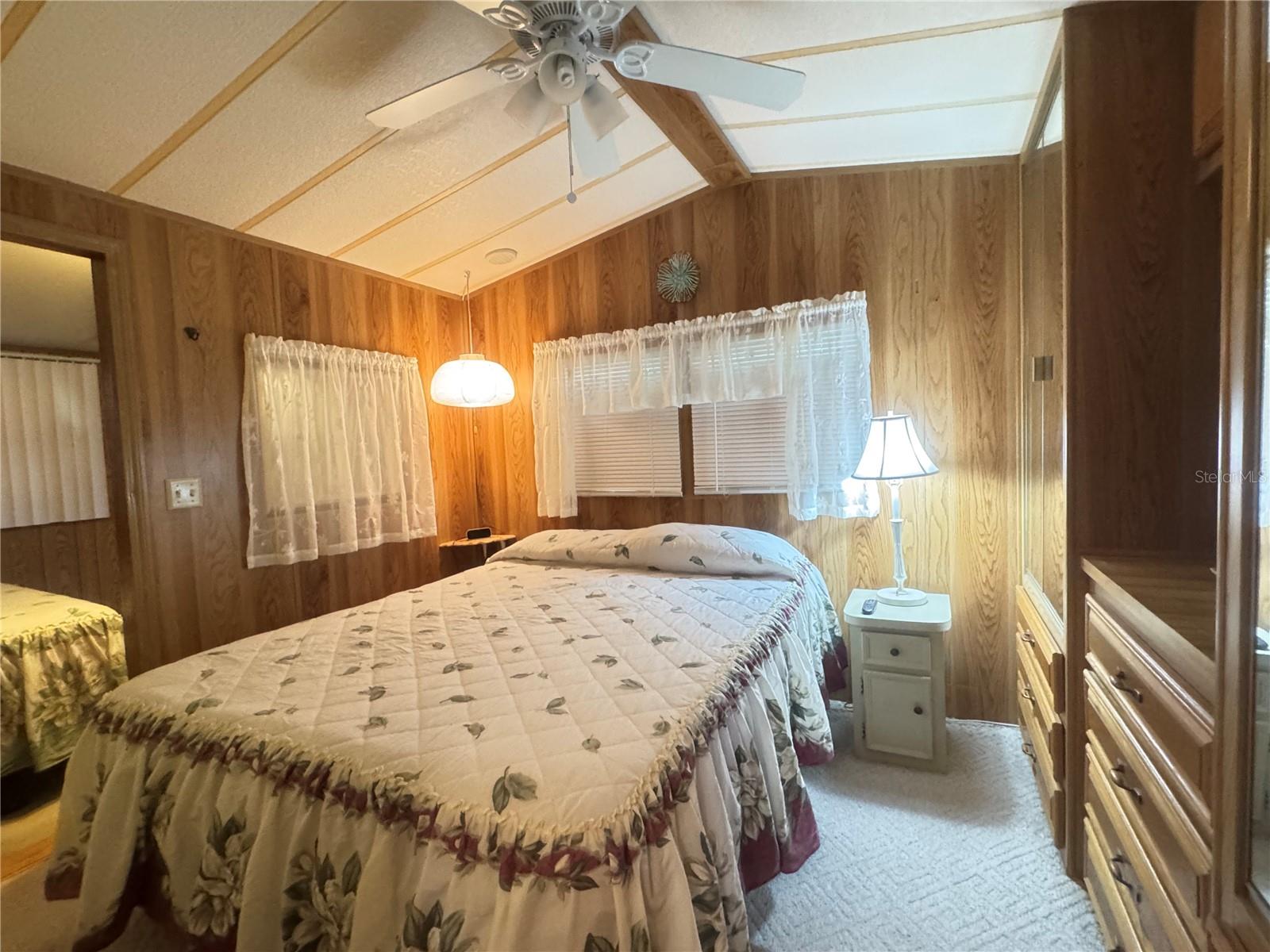 AMERICAN CONDOMINIUM PARKS - ZEPHYRHILLS - Residential