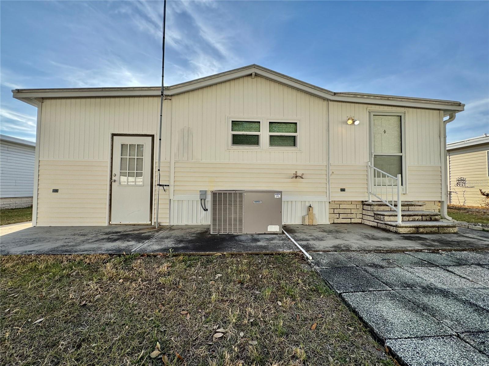 AMERICAN CONDOMINIUM PARKS - ZEPHYRHILLS - Residential