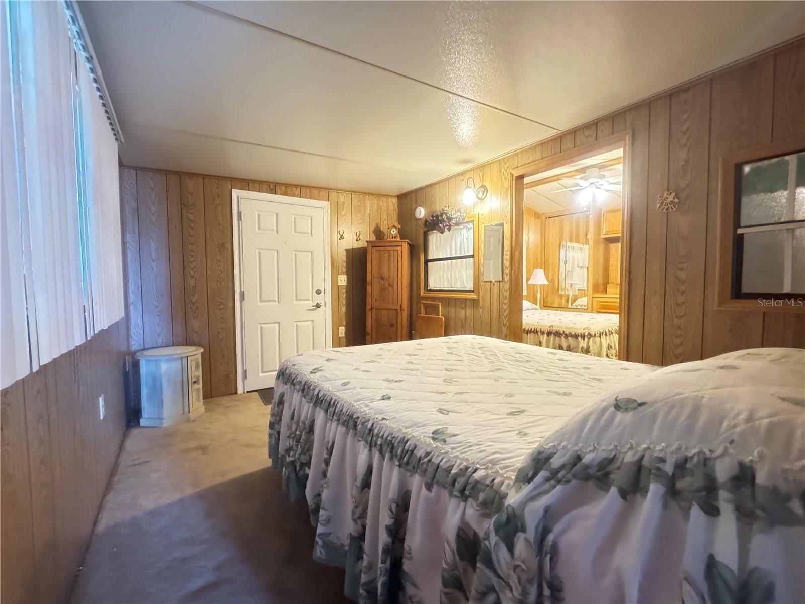 AMERICAN CONDOMINIUM PARKS - ZEPHYRHILLS - Residential