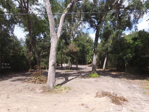11581 E HILLCREST COURT FLORAL CITY FL 34436