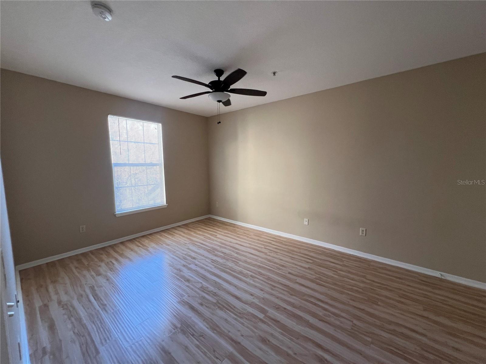 CAPRI/HUNTERS CRK CONDO - Residential Lease