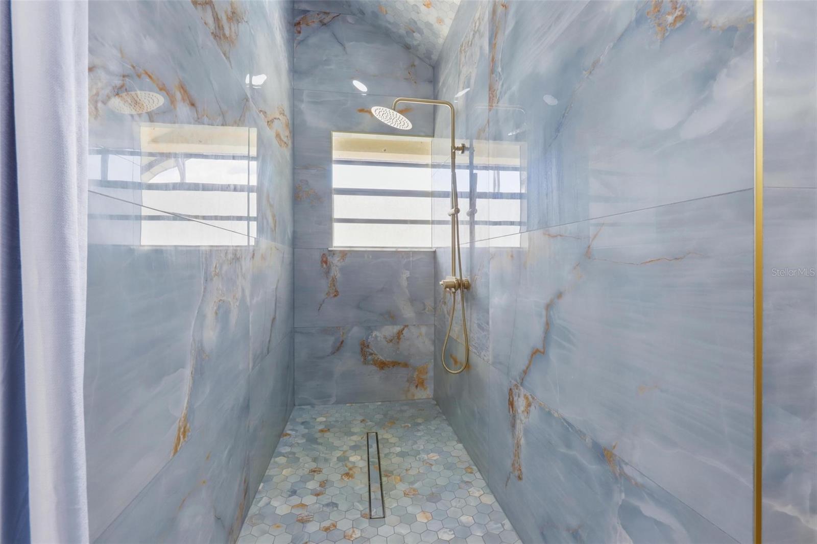 COVE AT LEMON BLUFF UNREC - Residential