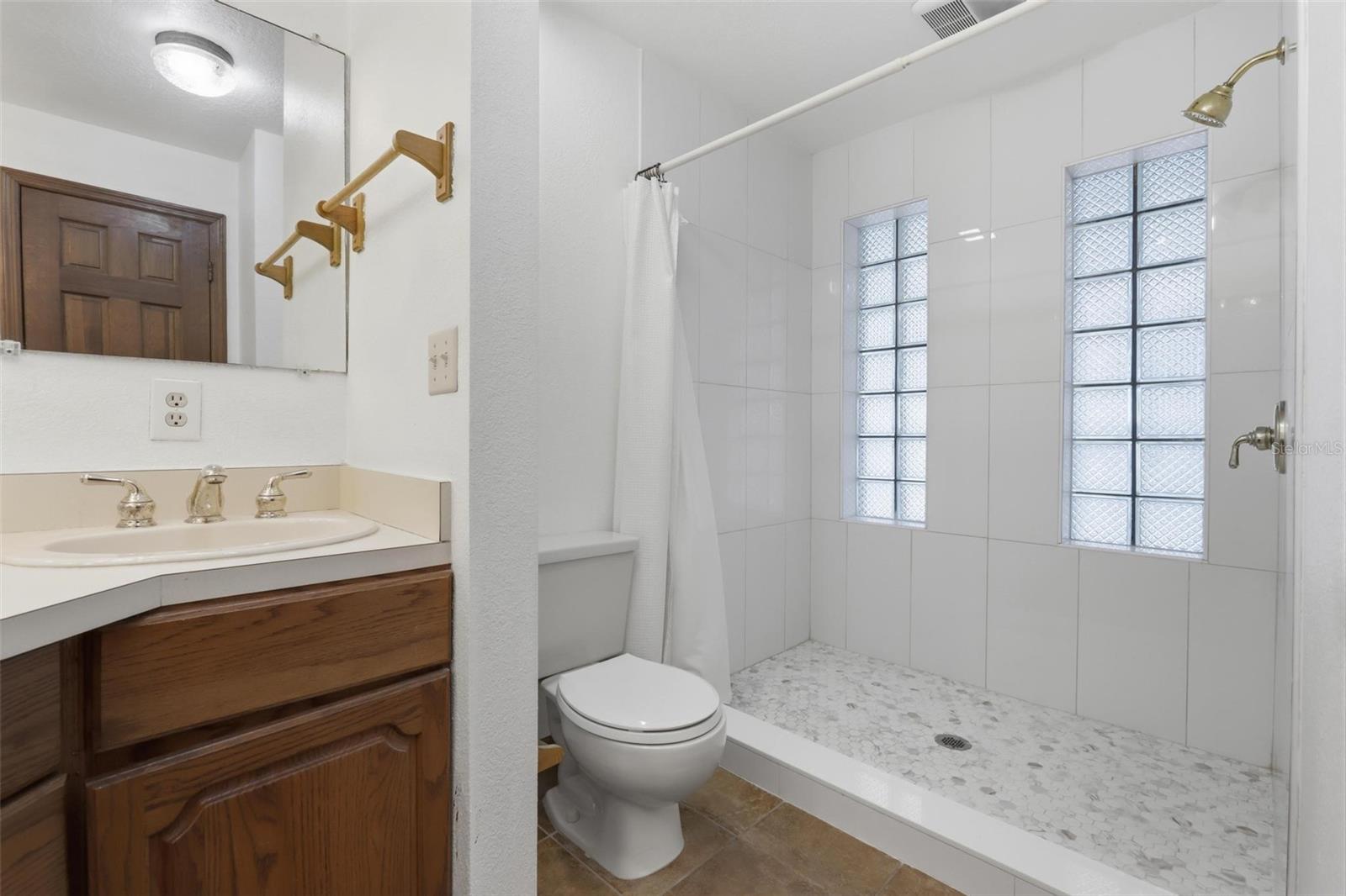 COVE AT LEMON BLUFF UNREC - Residential