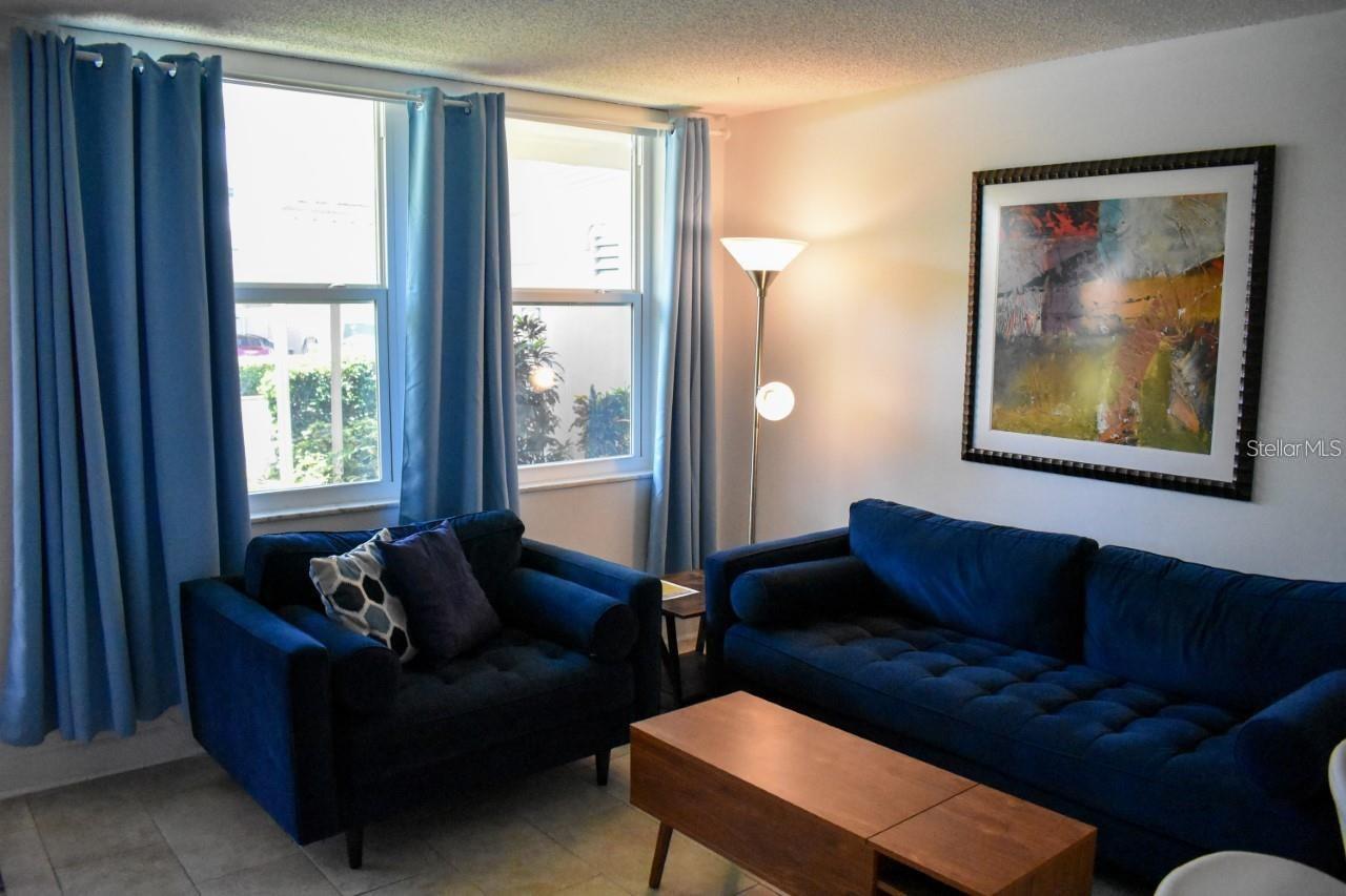 BAY ISLAND GROUP 5 - Residential Lease