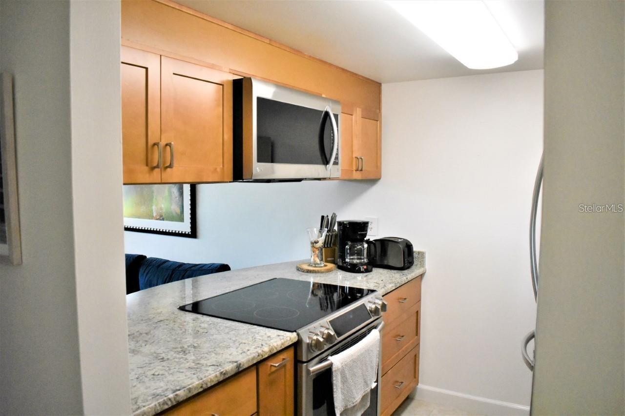 BAY ISLAND GROUP 5 - Residential Lease