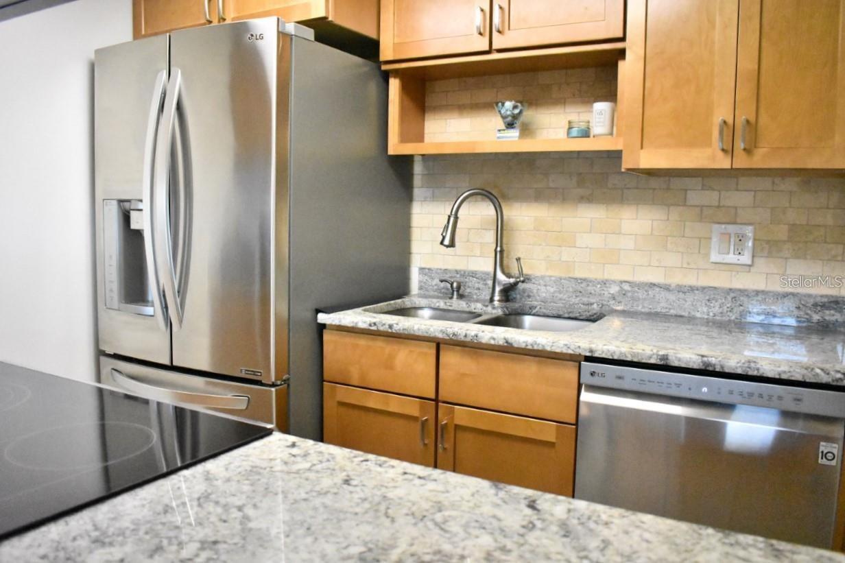 BAY ISLAND GROUP 5 - Residential Lease