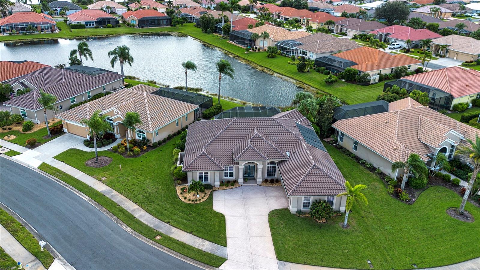 THE LAKES OF JACARANDA - Residential