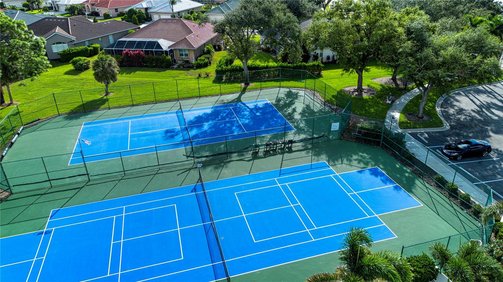 THE LAKES OF JACARANDA - Residential