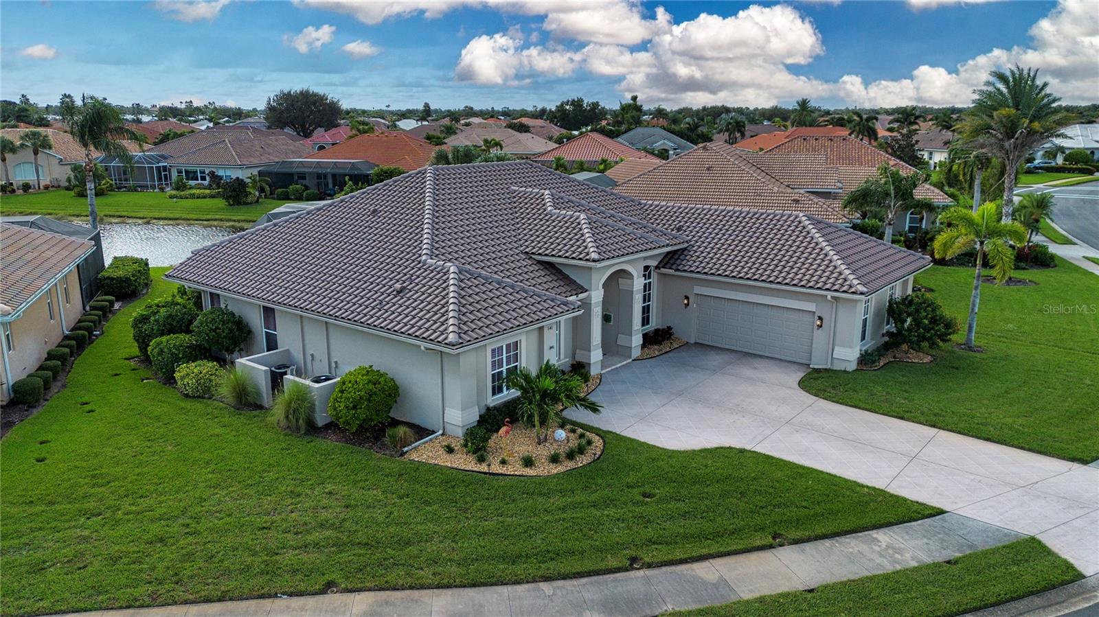 THE LAKES OF JACARANDA - Residential