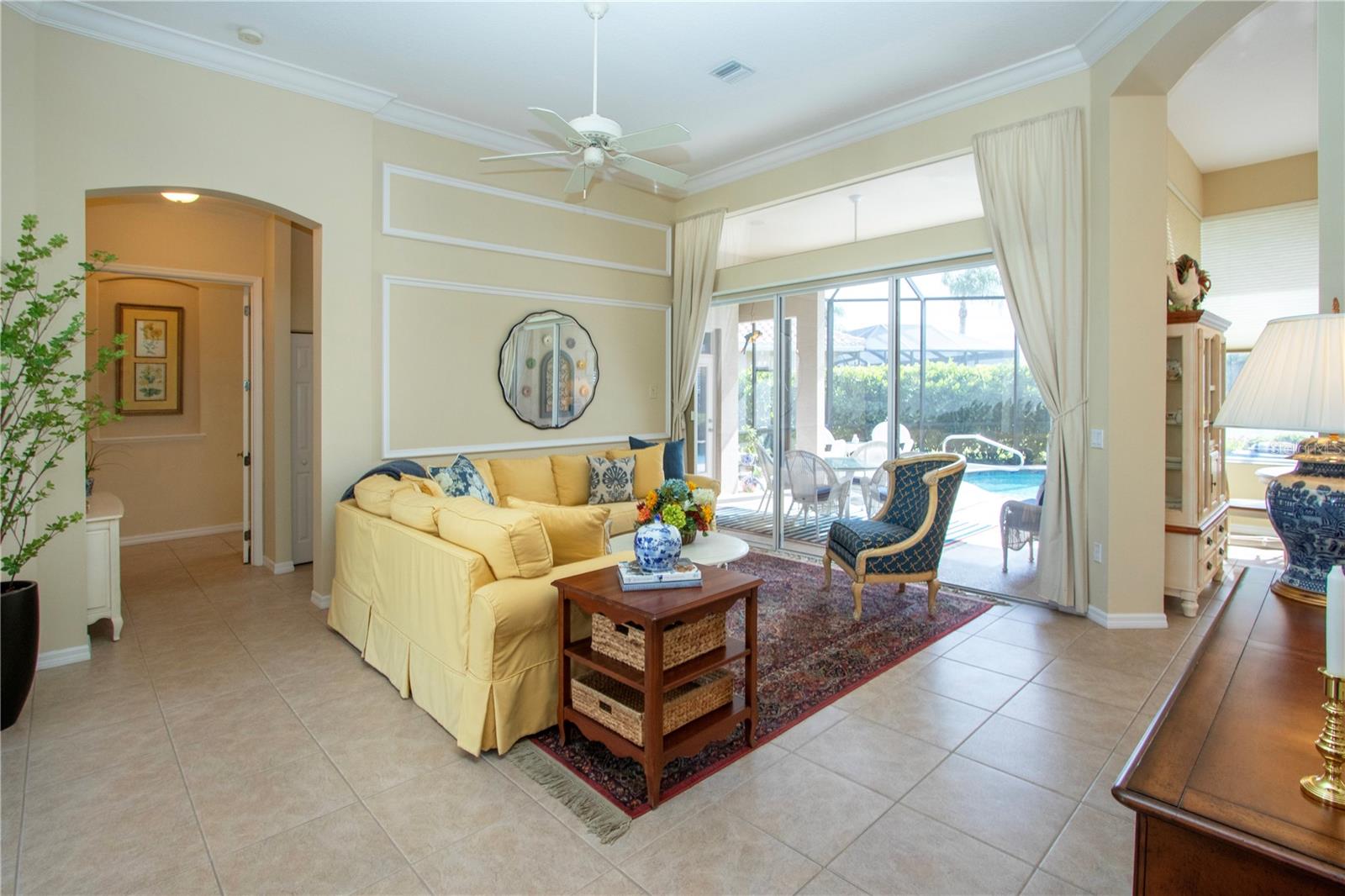 THE LAKES OF JACARANDA - Residential