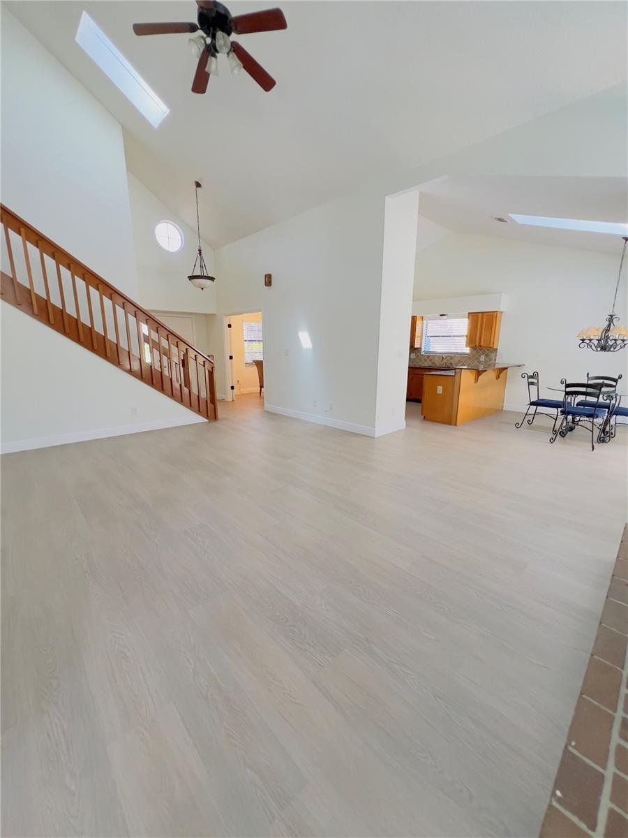 DEER RUN UNIT 20 - Residential