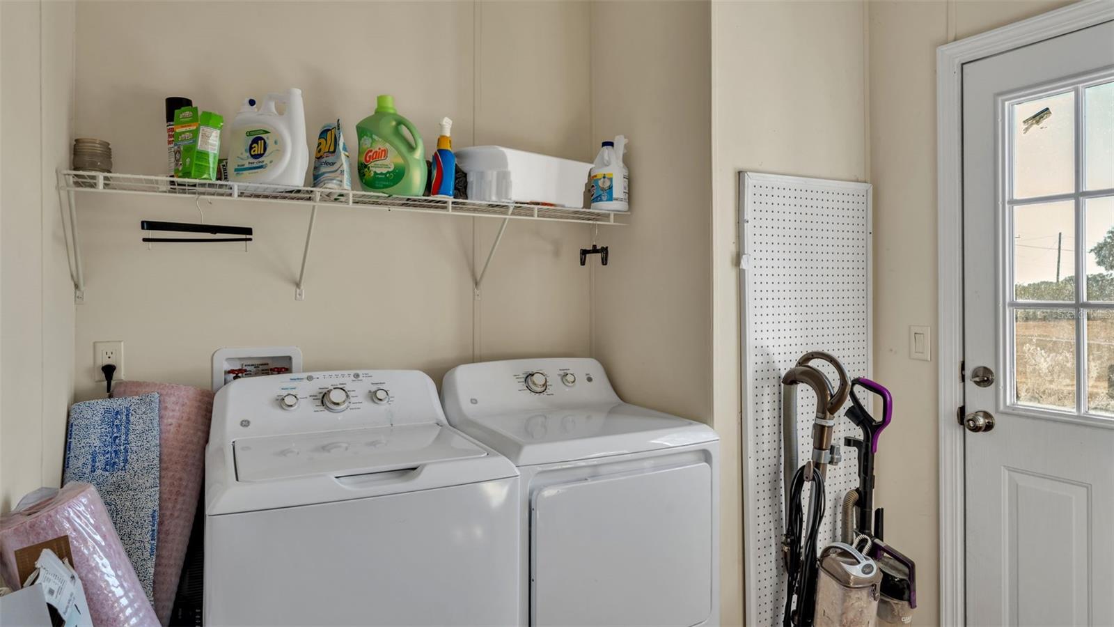 ACREAGE - Residential