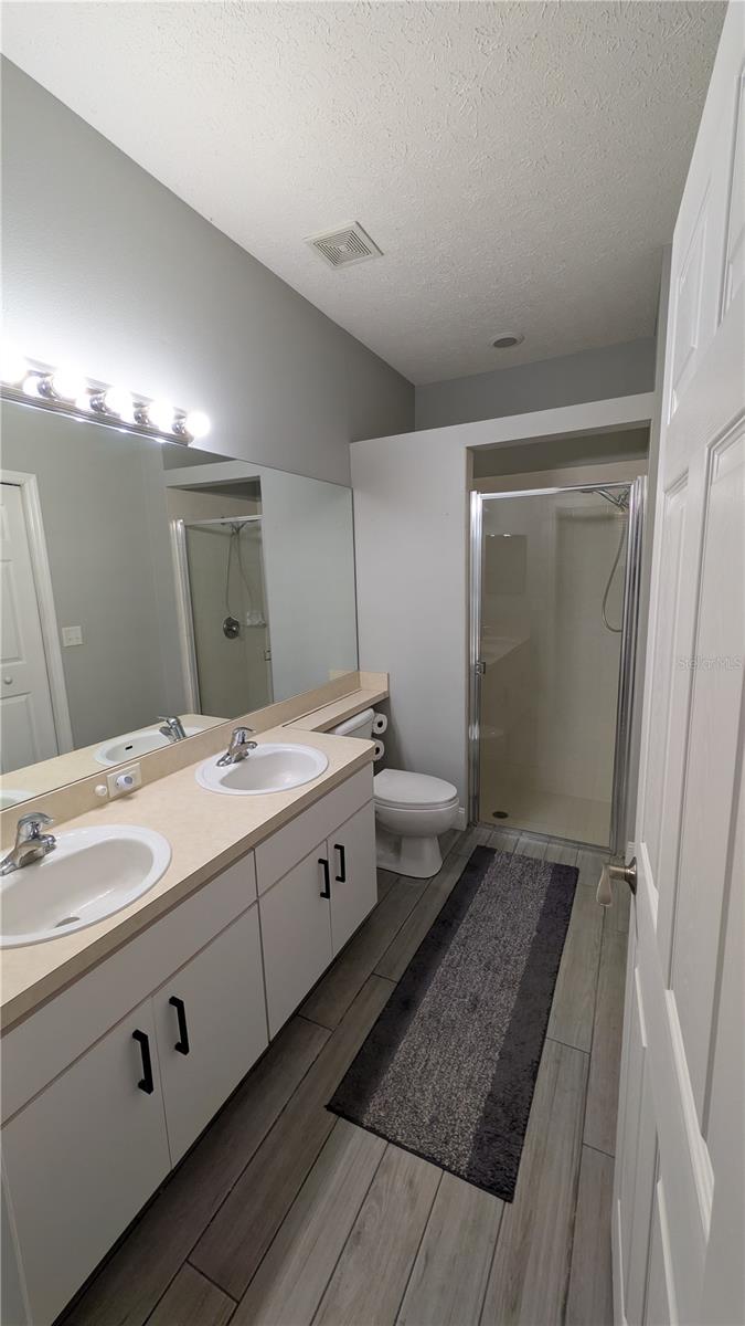 WOODLAND VILLAGE AT SHADOW RUN - Residential