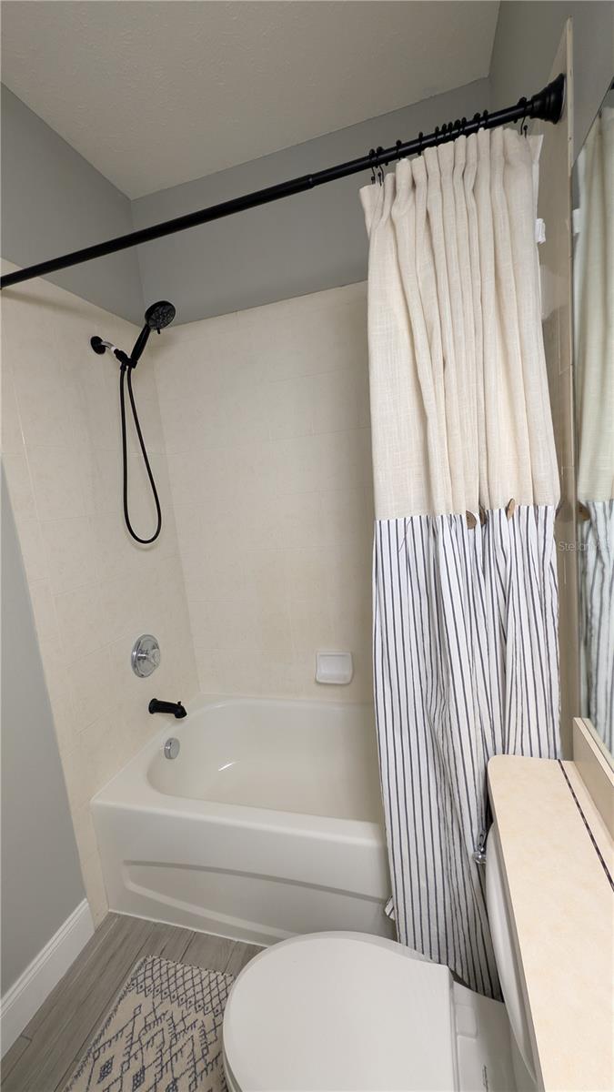 WOODLAND VILLAGE AT SHADOW RUN - Residential