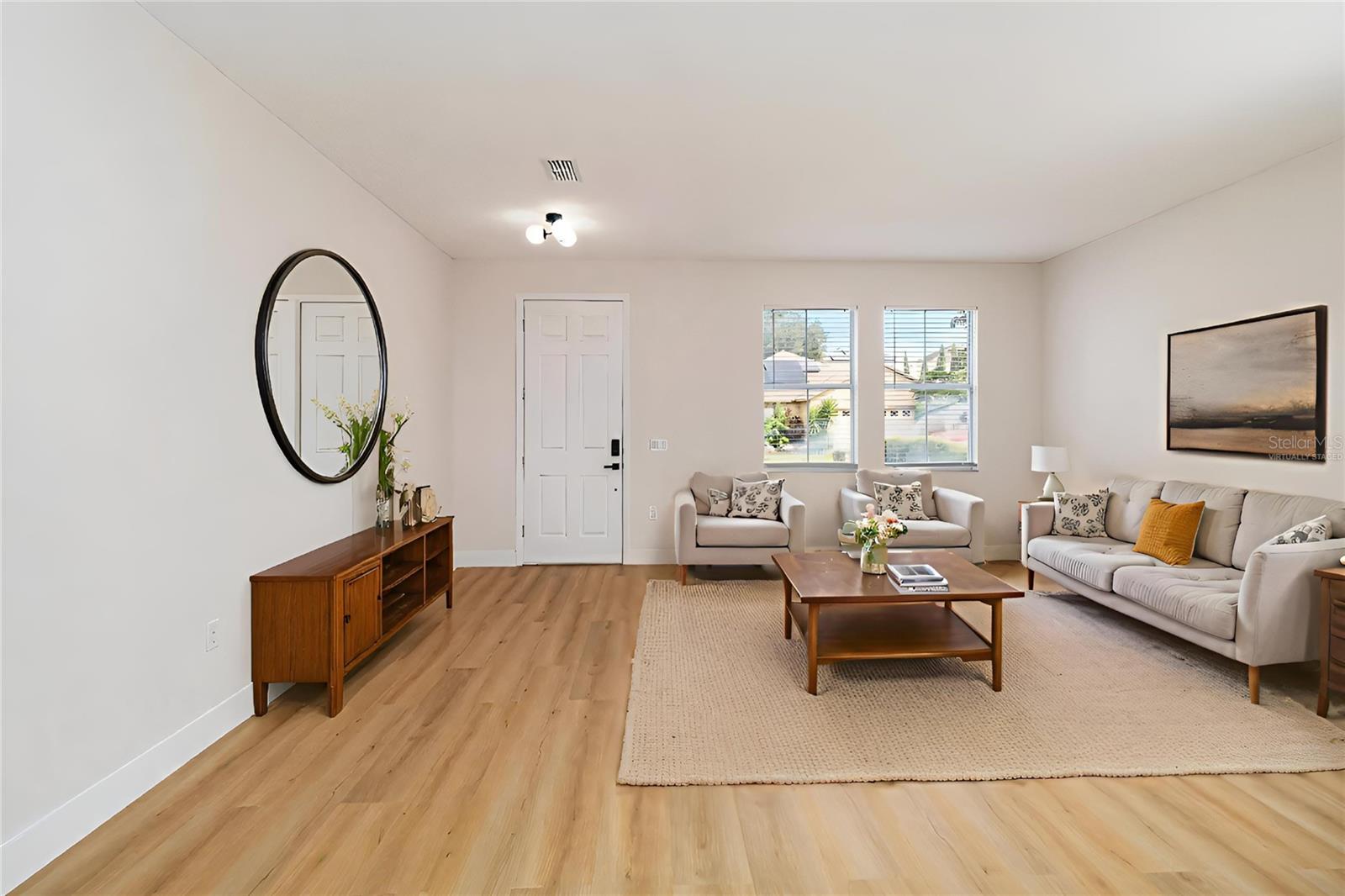 FOUR CORNERS PH 01 - Residential