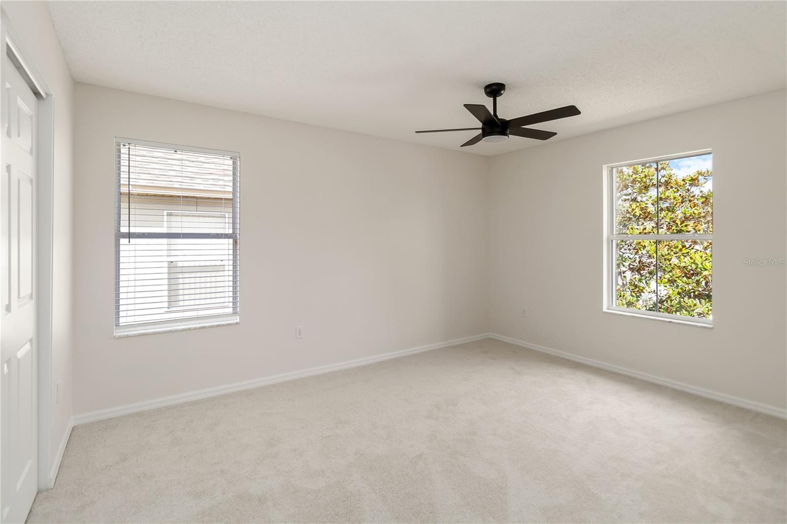 FOUR CORNERS PH 01 - Residential