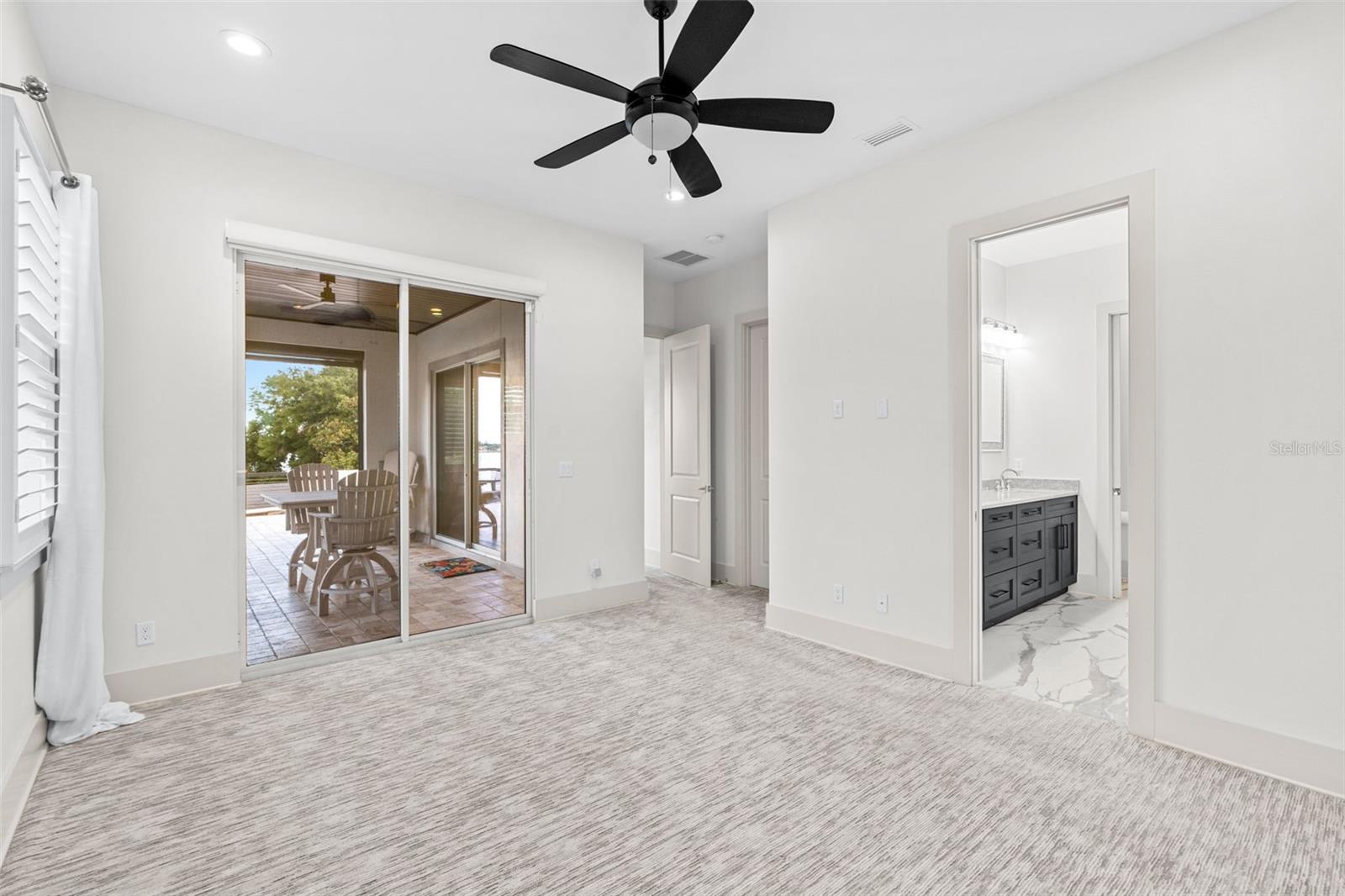 LAKE BRANTLEY ISLES AMD - Residential