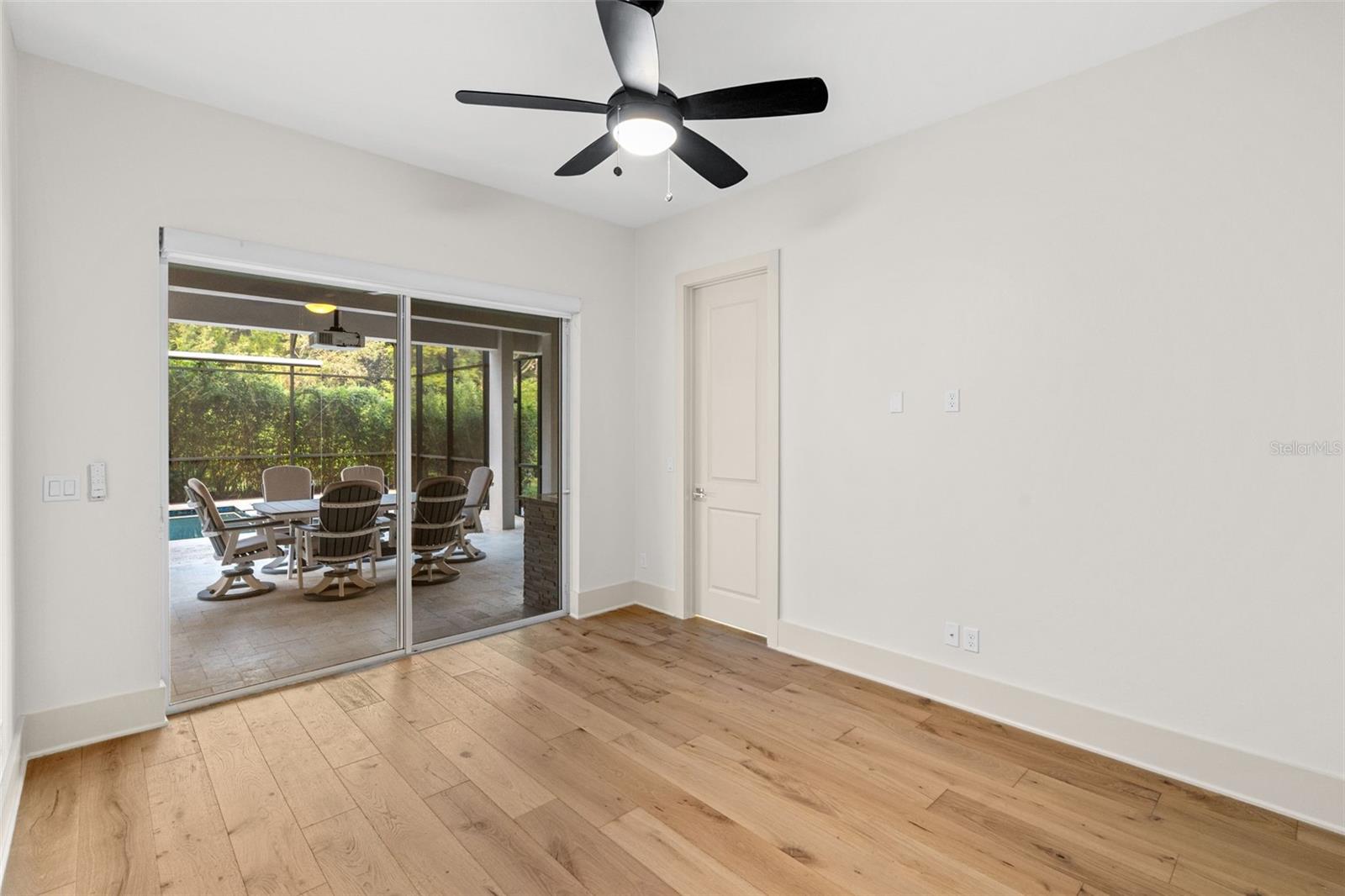 LAKE BRANTLEY ISLES AMD - Residential