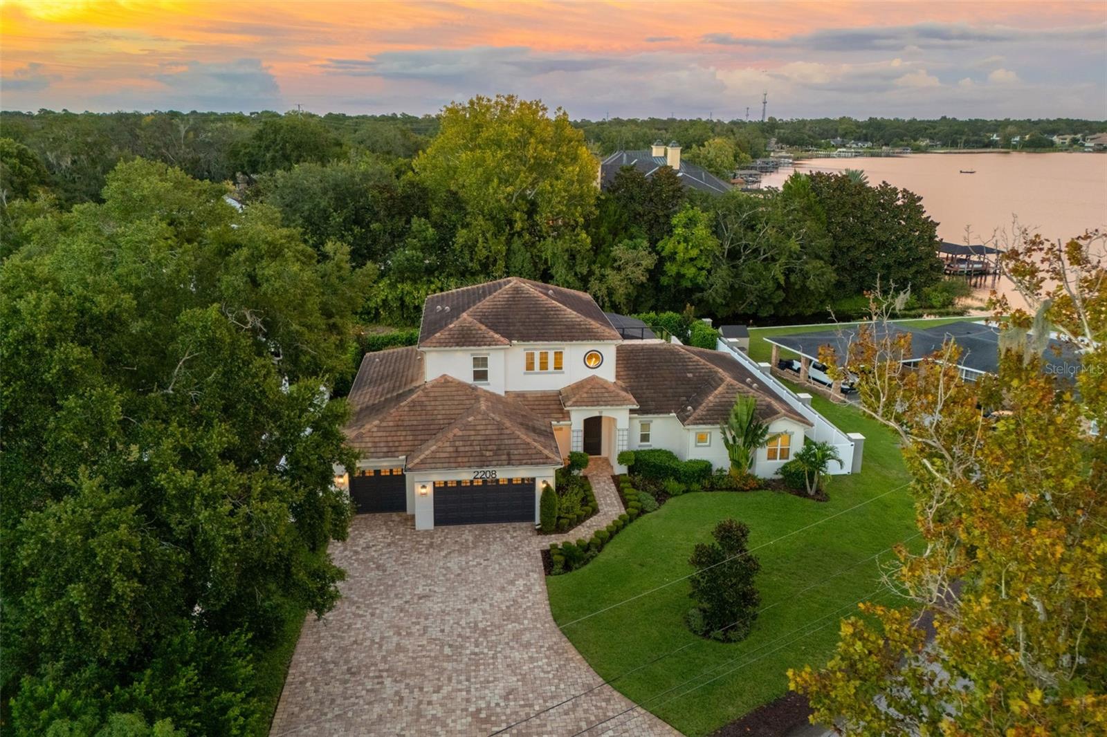 LAKE BRANTLEY ISLES AMD - Residential