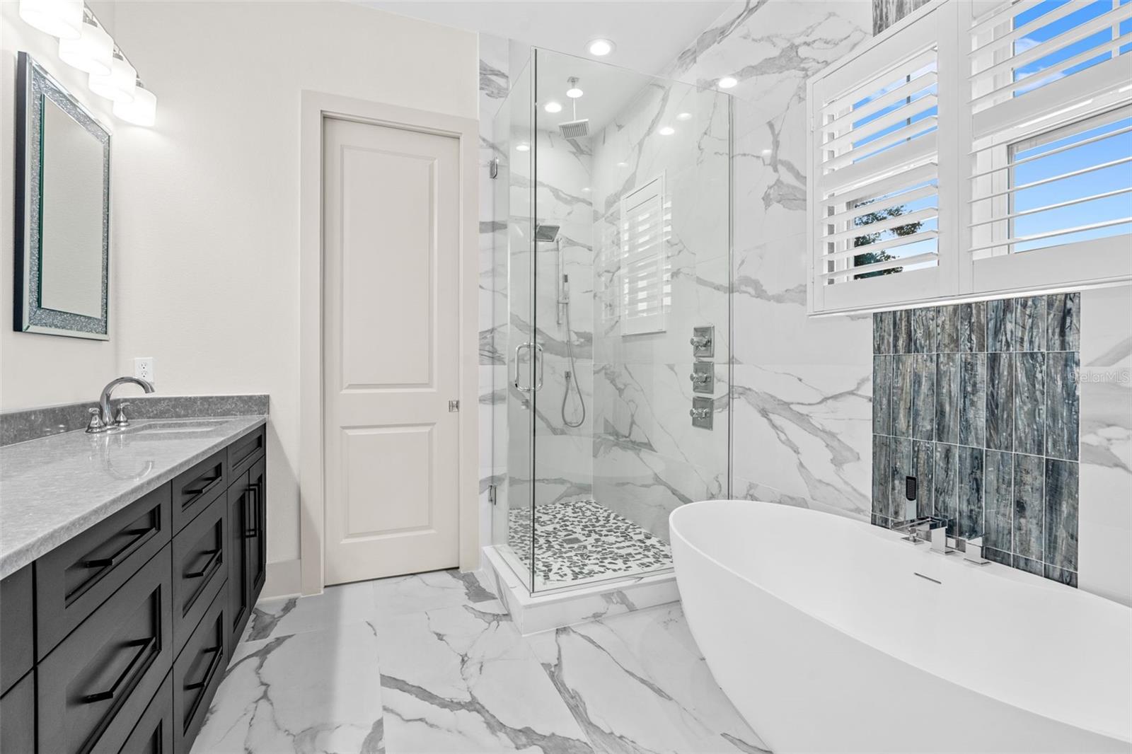 LAKE BRANTLEY ISLES AMD - Residential