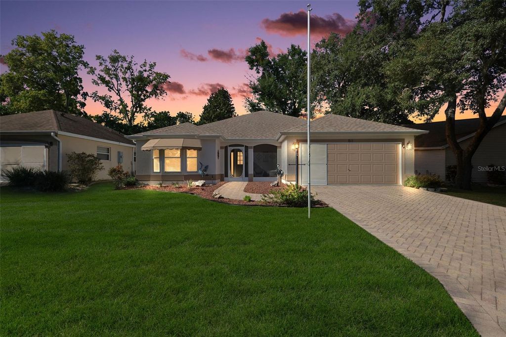 Photo of 511 Loma Paseo Drive, The Villages, FL 32159 (MLS # G5103623)