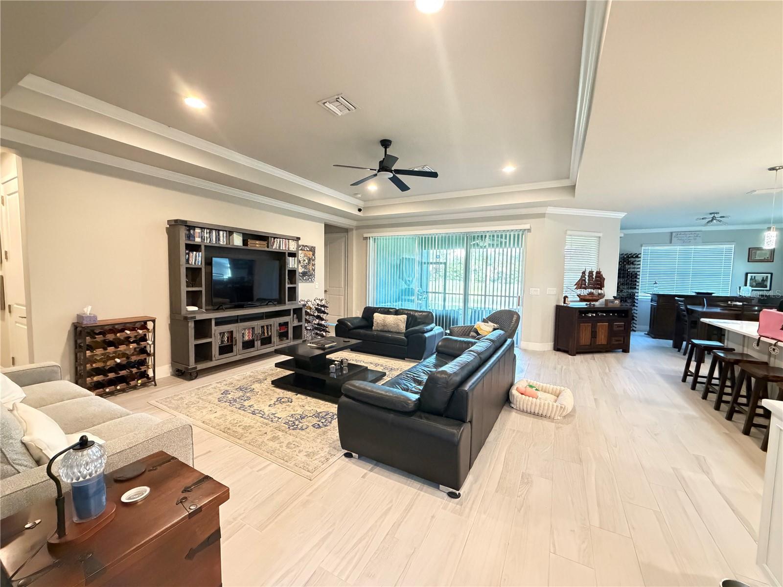 5769 LONG SHORE LOOP