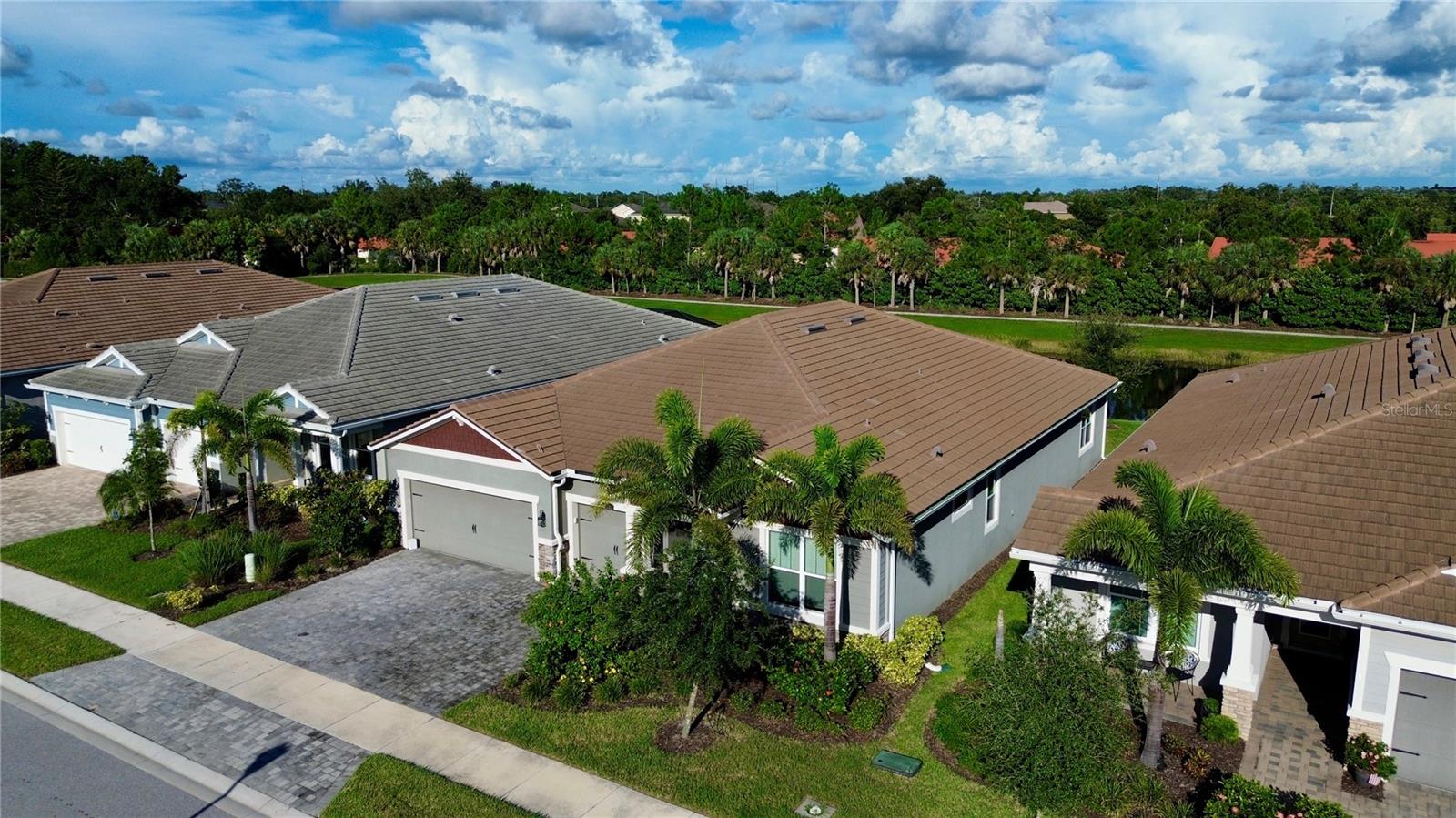 5769 LONG SHORE LOOP