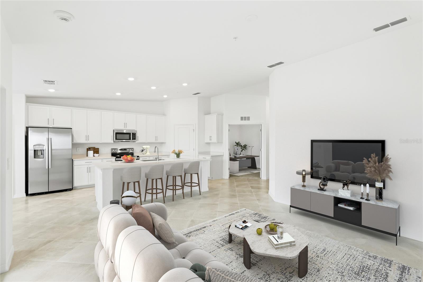 CALUSA COUNTRY CLUB - Residential Lease