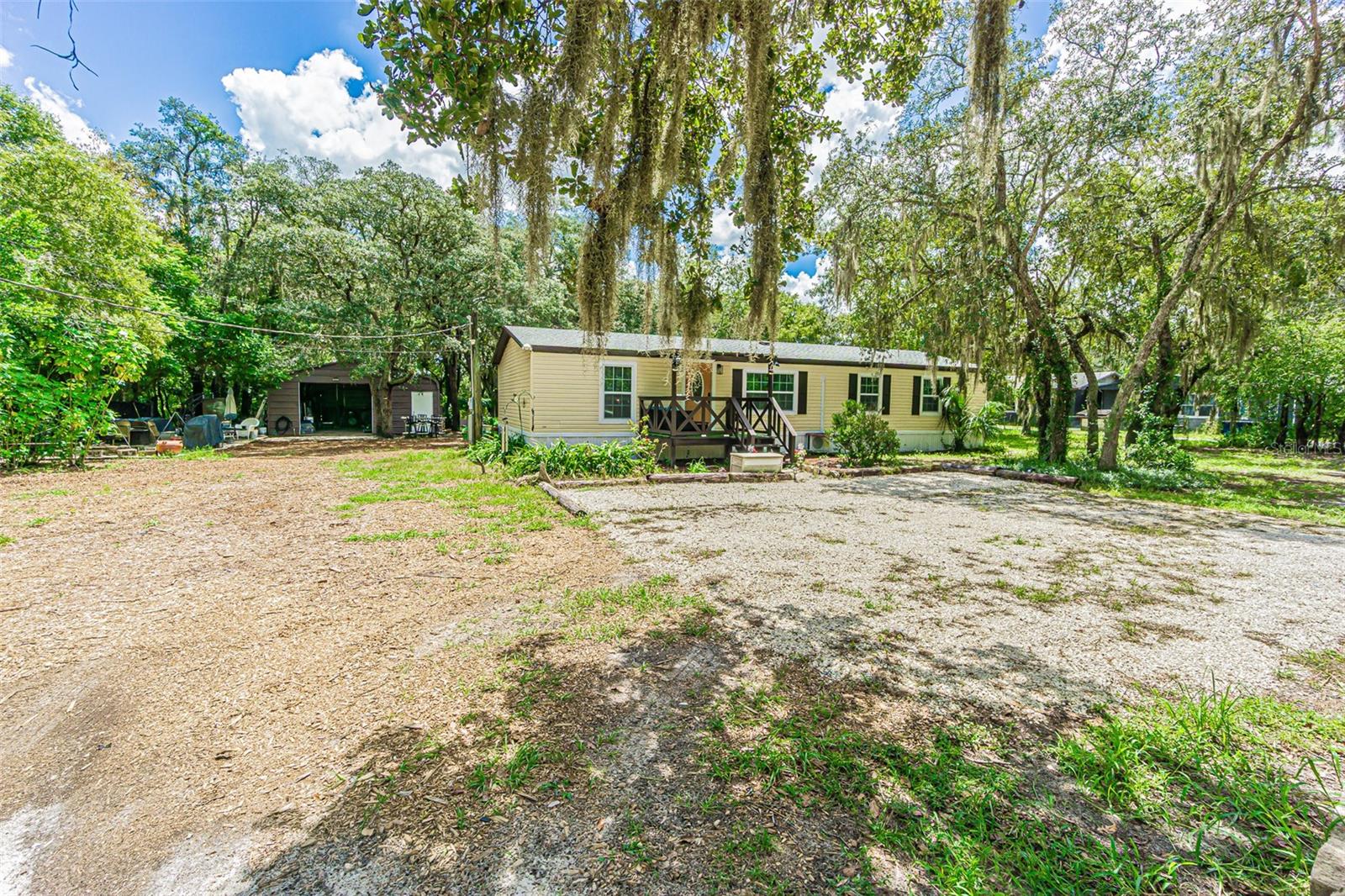 11420 ENGLISH WALNUT STREET