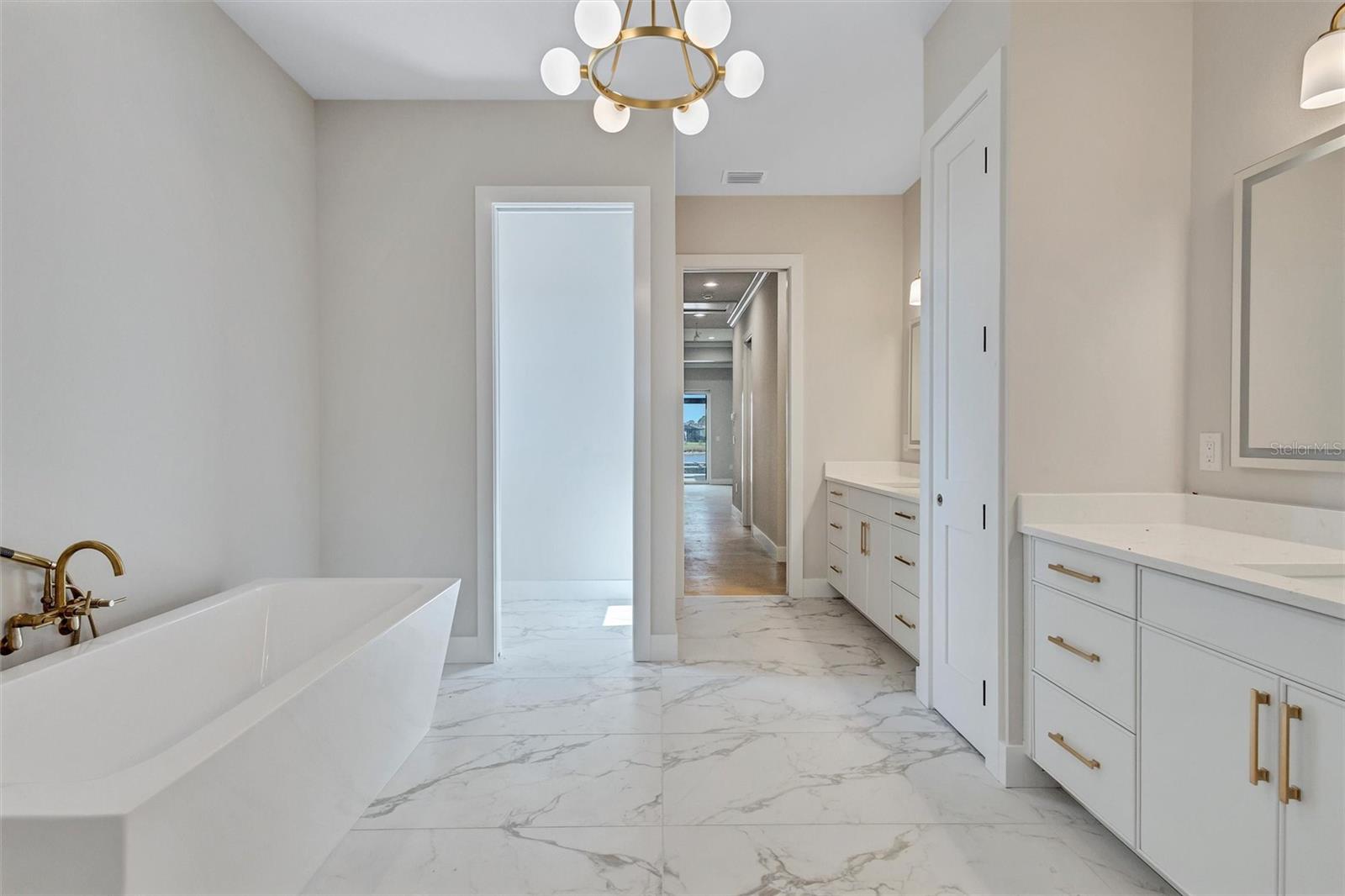 TWIN RIVERS PH V-A4 - Residential