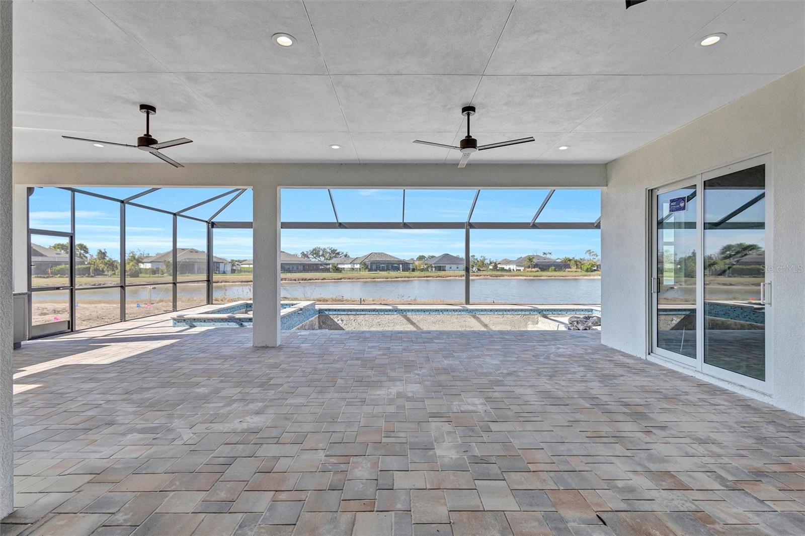 TWIN RIVERS PH V-A4 - Residential