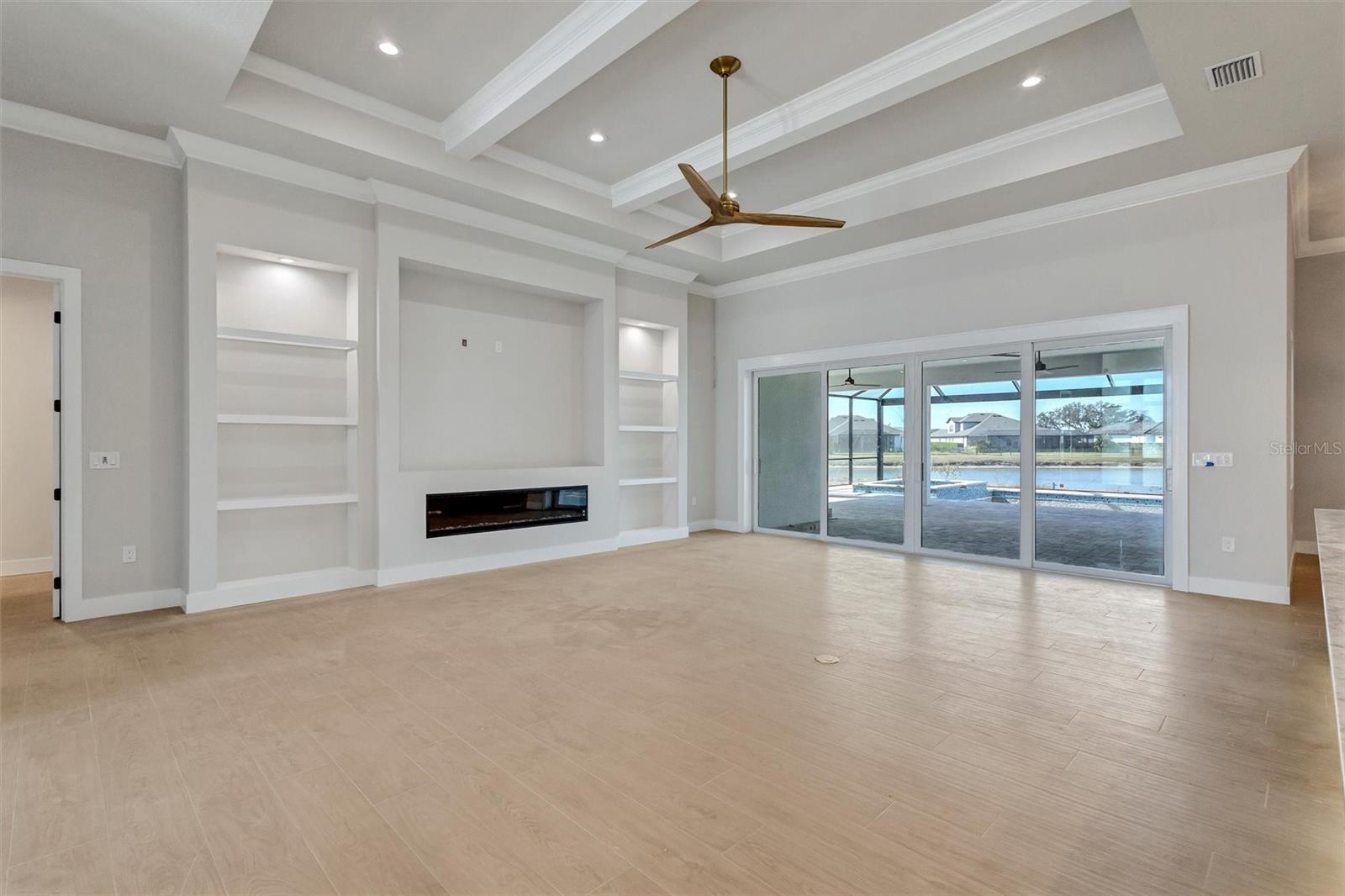 TWIN RIVERS PH V-A4 - Residential