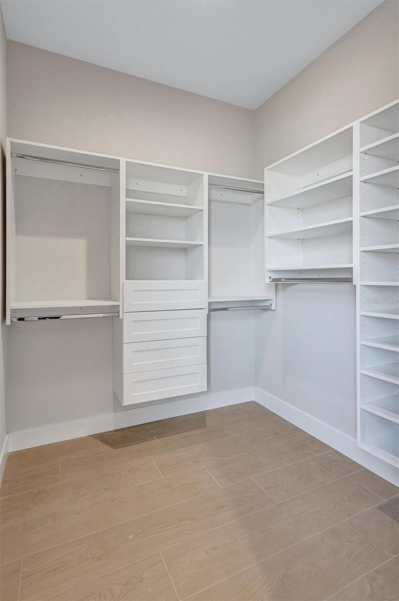 TWIN RIVERS PH V-A4 - Residential