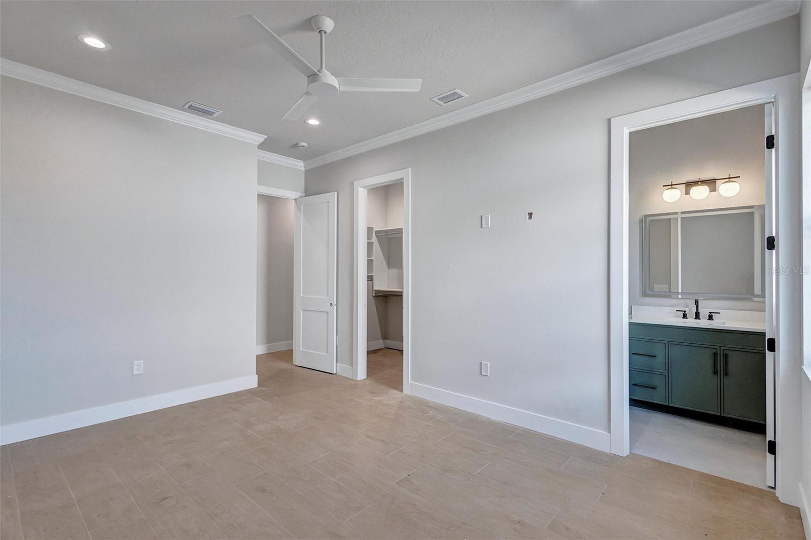 TWIN RIVERS PH V-A4 - Residential