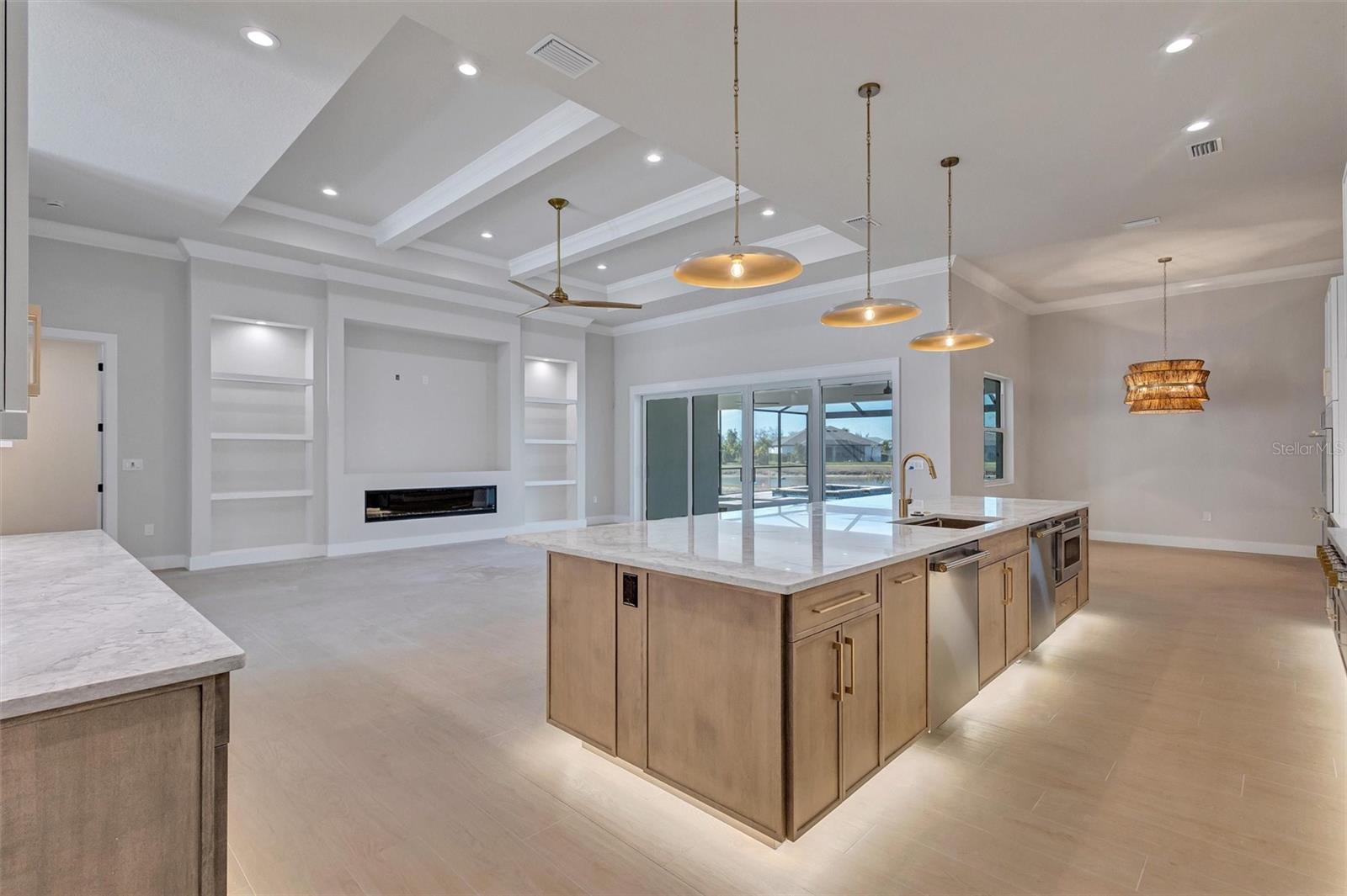 TWIN RIVERS PH V-A4 - Residential