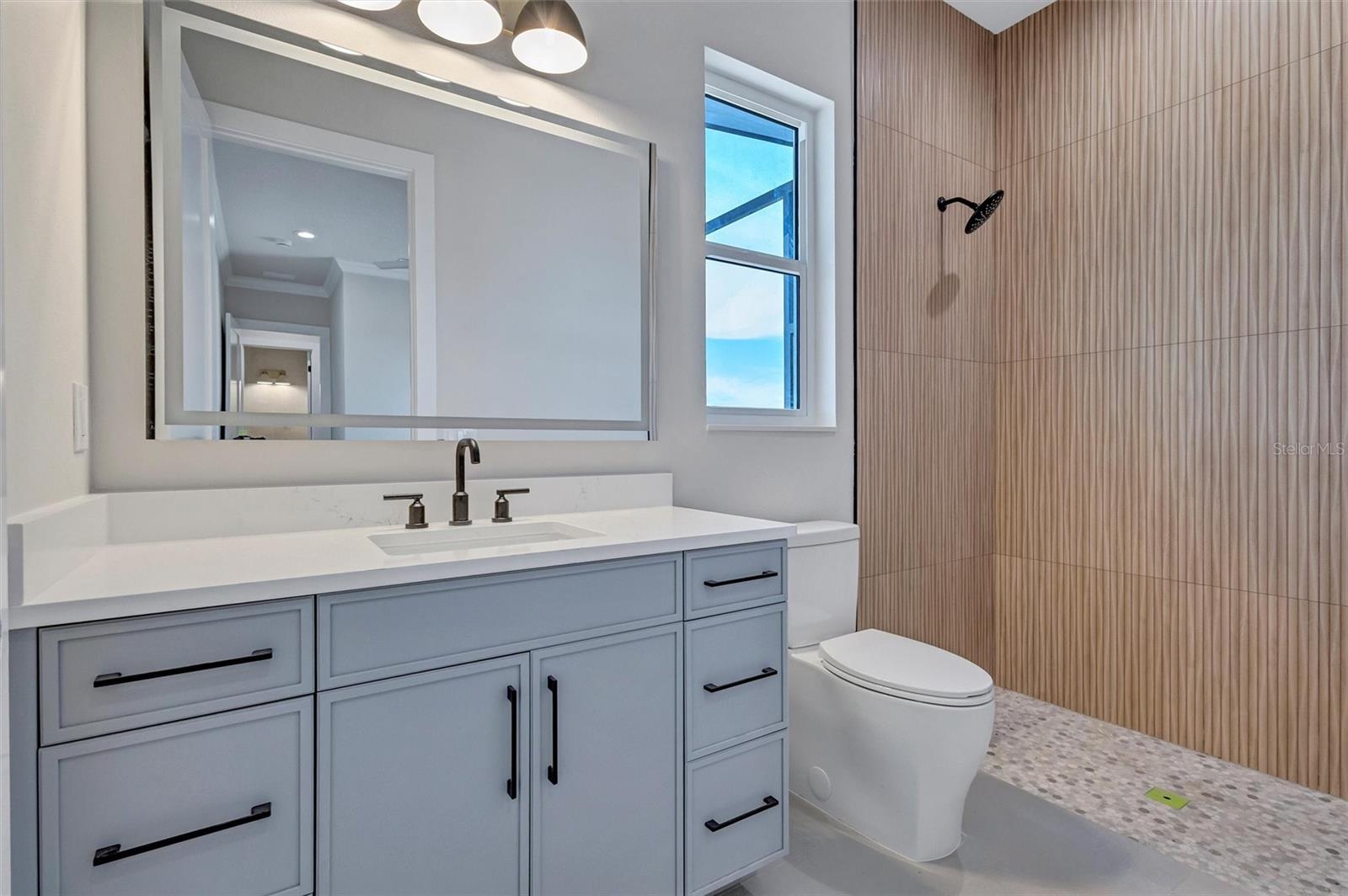 TWIN RIVERS PH V-A4 - Residential