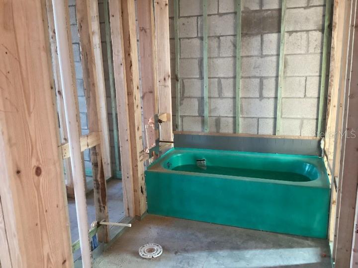 CATAMARAN COVE - PHASE I & II REPLAT - Residential