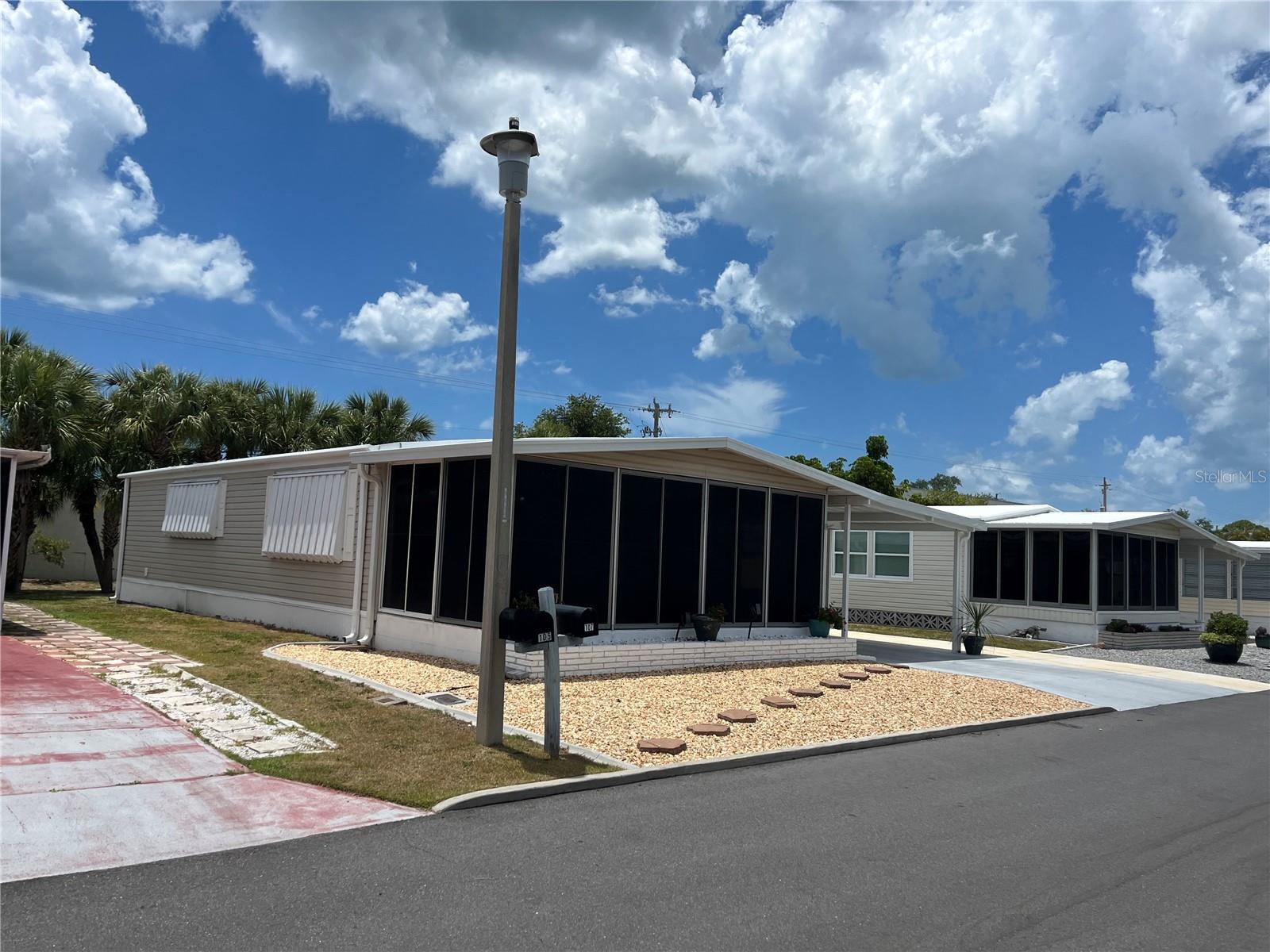 VENICE ISLE - Residential