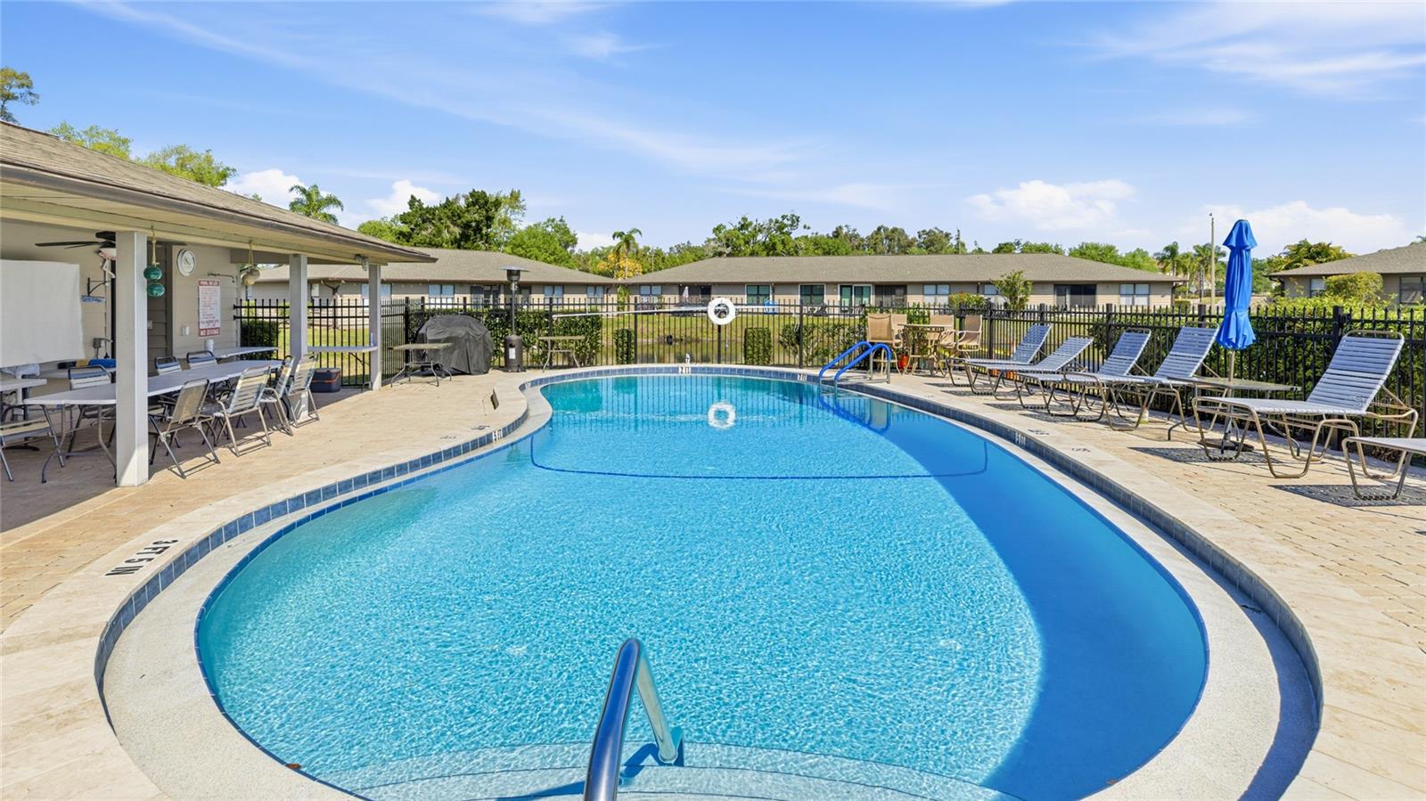 HEATHERWOOD CONDO PH 2 - Residential