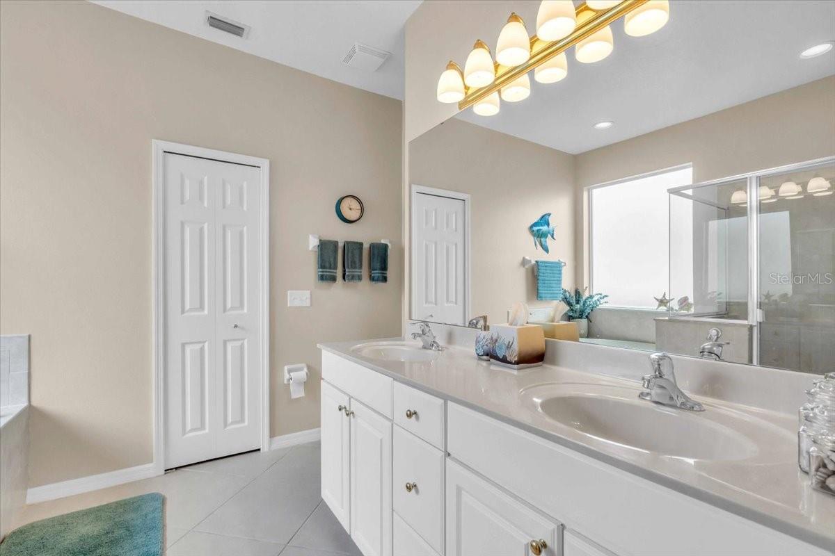 LAKERIDGE FALLS PH 1A - Residential