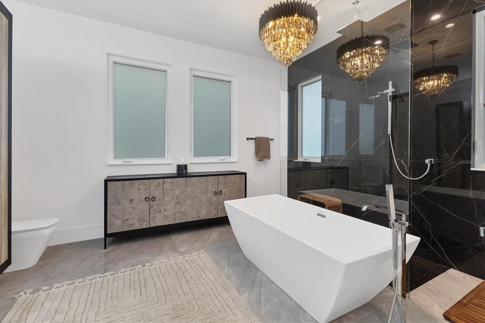 SHORELINE - Residential