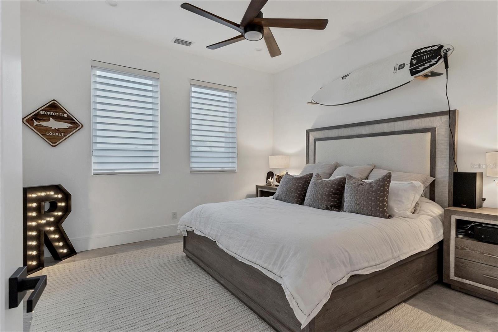 SHORELINE - Residential