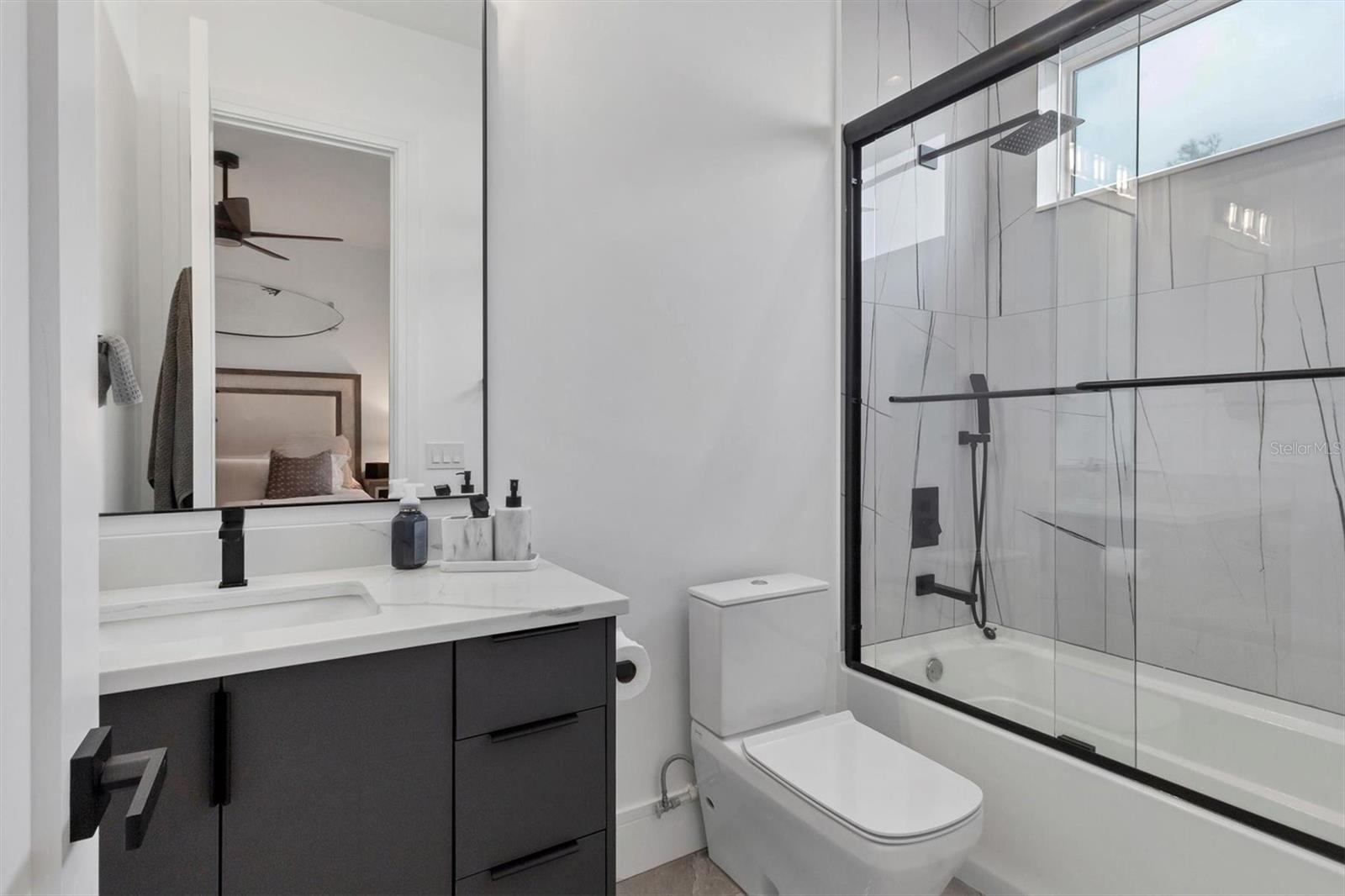 SHORELINE - Residential