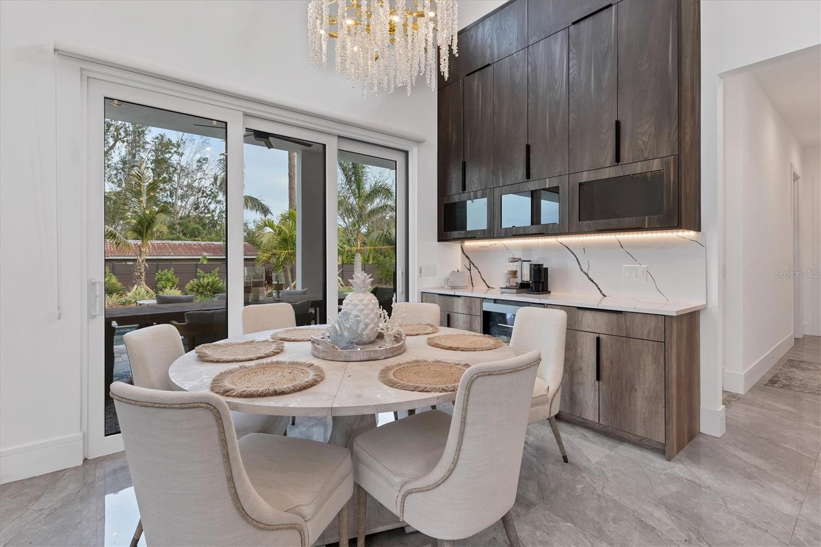 SHORELINE - Residential