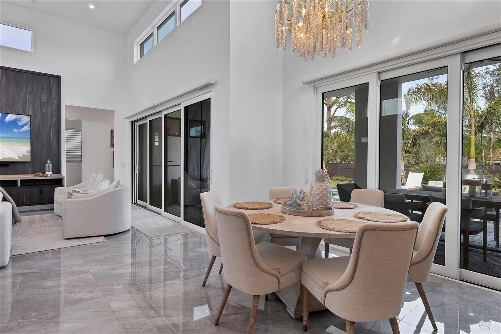 SHORELINE - Residential