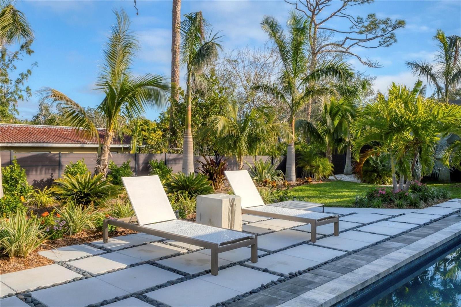 SHORELINE - Residential