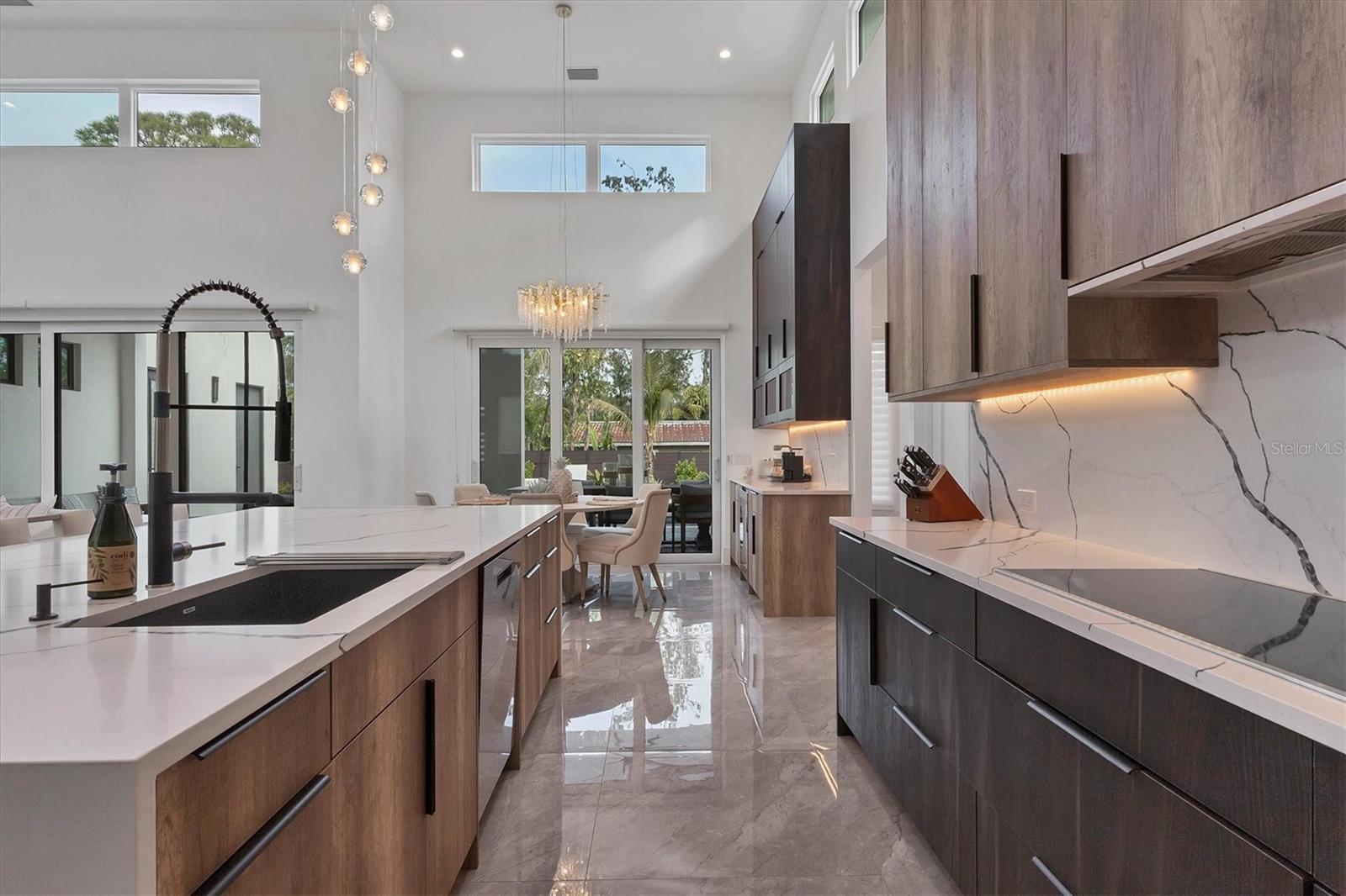 SHORELINE - Residential